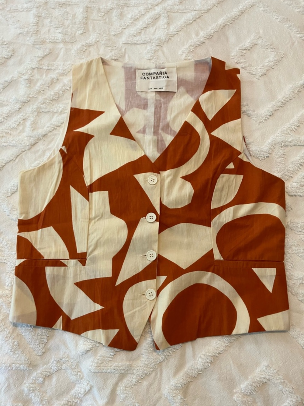 Compañía Fantástica Rust & Cream Abstract Button Vest
